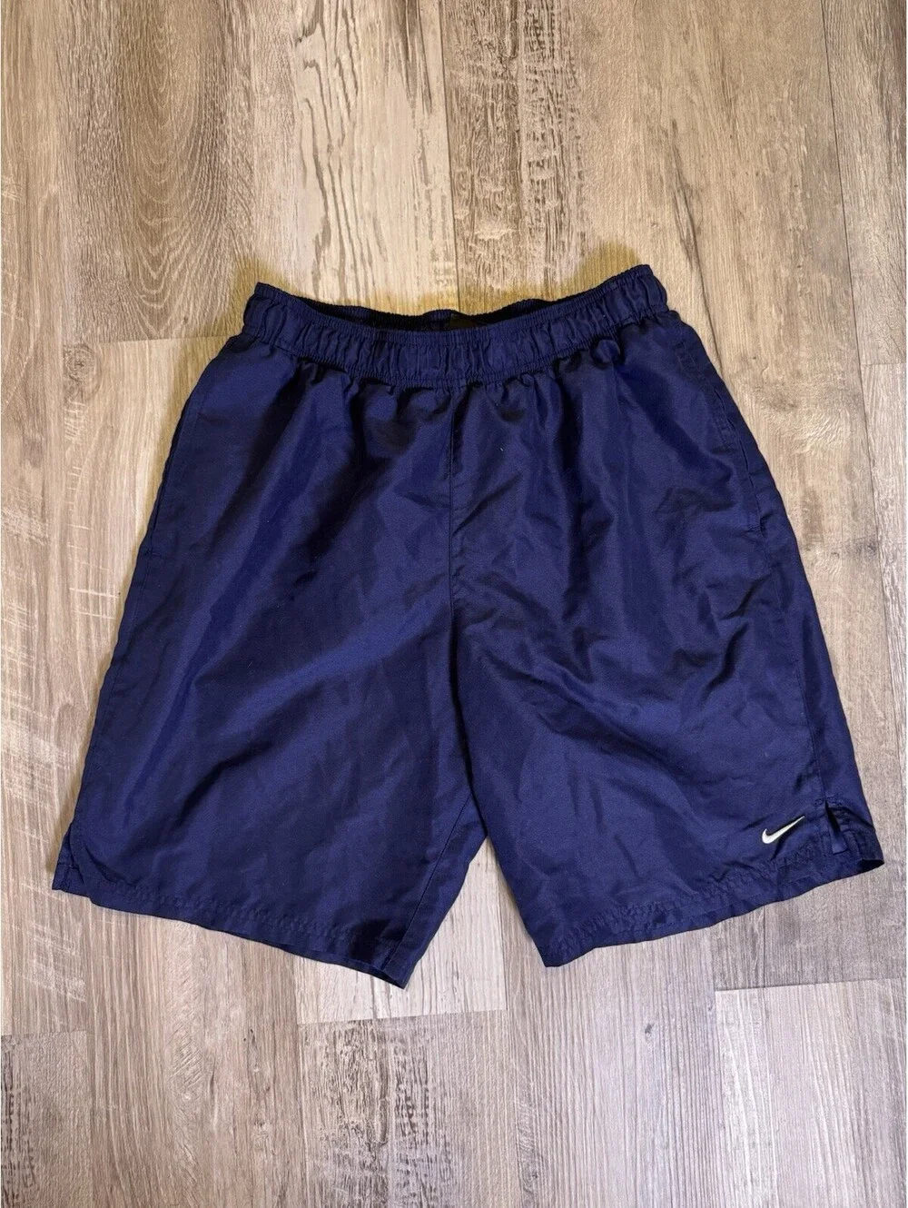 Nike Men’s Medium Navy Blue Swim Trunks Volley Shorts NESSA558